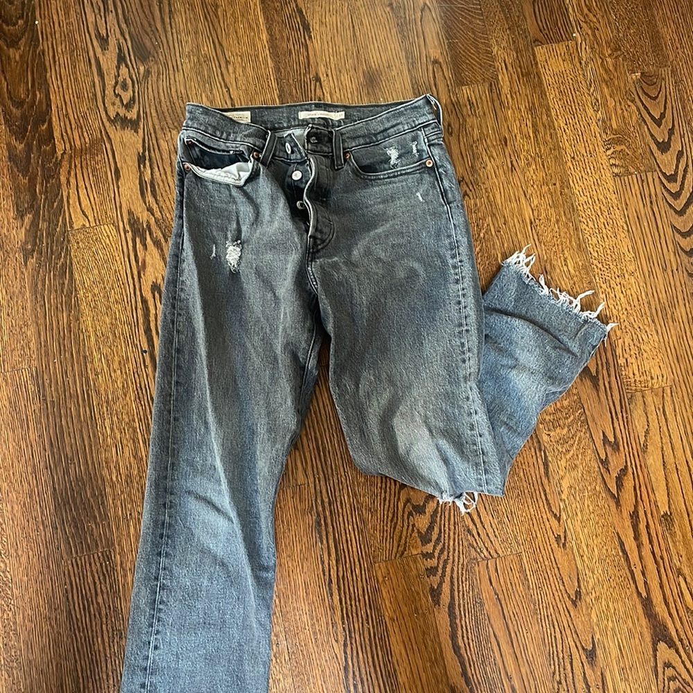Levi’s wedgie straight 501s